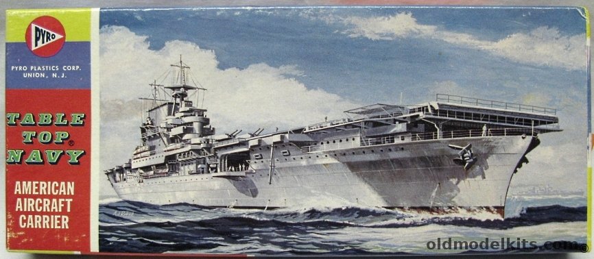 Pyro 1/1200 USS Hornet (Essex Class) - Table Top Navy, C384-50 plastic model kit